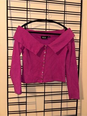 Maeve Off-the-Shoulder Snap-Front Sweater in Fuchsia